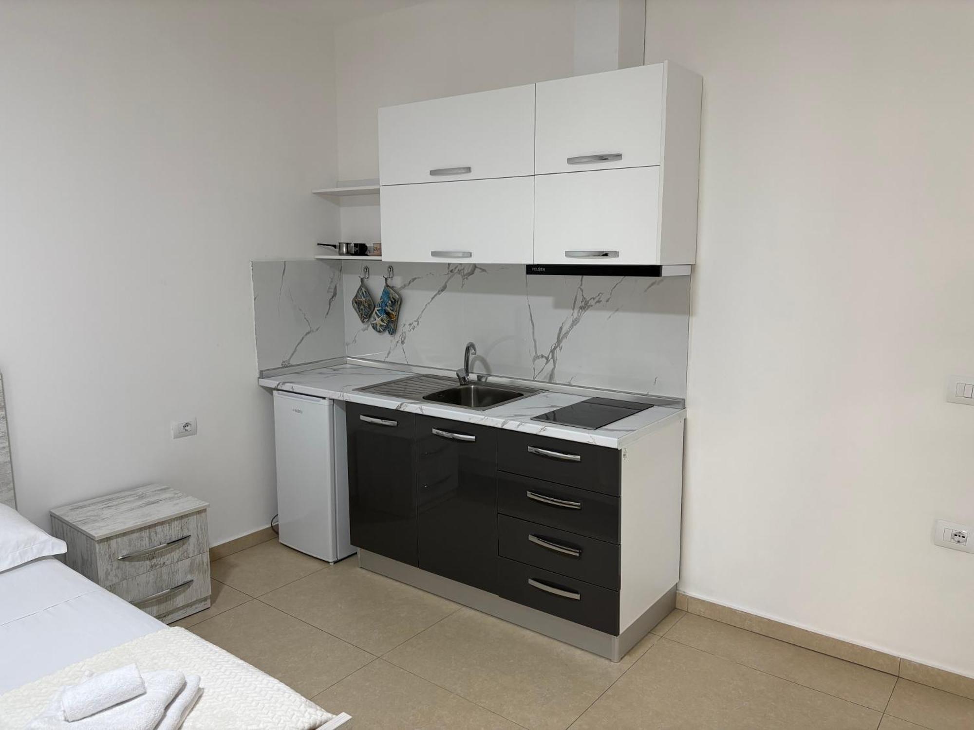 Megan Residence - Floor 3 Shëngjin Екстериор снимка